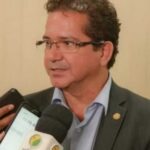 PF investiga repasses de R$ 5,1 milhões a ex-diretor do INSS por meio do escritório do filho