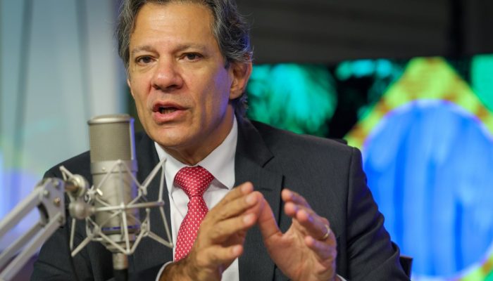 159989,haddad-desmente-possibilidade-de-imposto-sobre-pets-e-pix-apos-repercussao-de-video-falso-com-ia-3