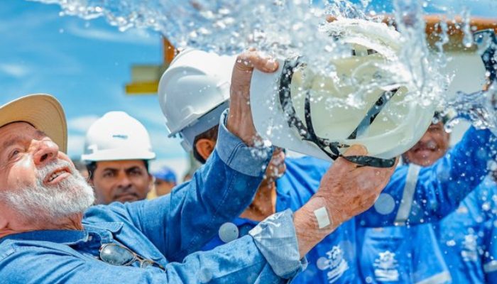 161179,lula-entrega-obras-de-abastecimento-de-agua-na-bahia-3