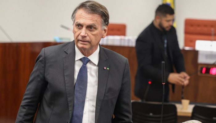 168603,moraes-autoriza-bolsonaro-a-fazer-exames-mas-cobra-atestado-de-comparecimento-3