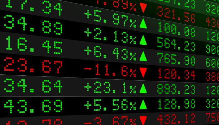 174369,bolsa-cai-e-dolar-dispara-em-meio-a-tensao-eleitoral-3