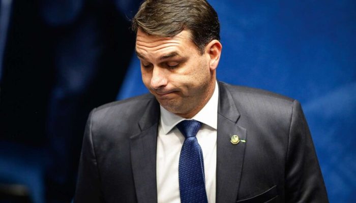 7a071eef-flavio-bolsonaro.jpeg