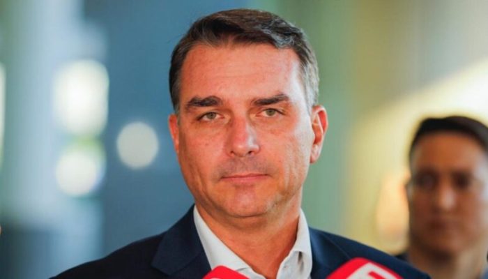 Flavio-Bolsonaro-2-dez-2025-848x477-1.jpg