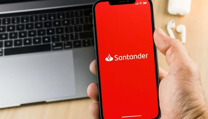 Santander-fora-do-ar-Usuarios-reclamam-de-instabil0137035000202511281249-ScaleDownProportional.webp.webp