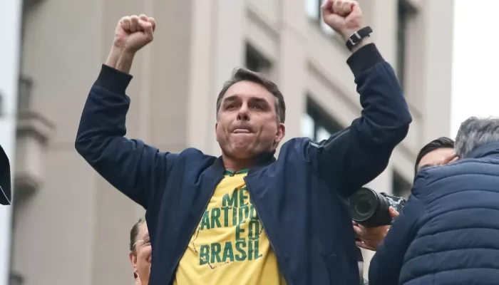 candidato-a-presidencia-flavio-bolsonaro-pl-participa-de-ato-em-7-de-setembro-de-2026-na-av-paulista.webp