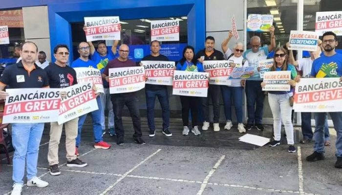 greve-da-caixa-pode-acabar-nesta-segunda-apos-funcionarios-votarem-nova-proposta-do-banco_widelg.jpg