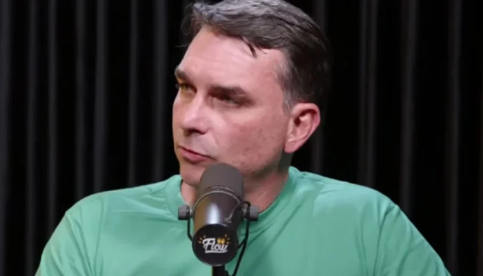 imagem-principal-flavio-bolsonaro-acionara-tse-lula-pedido-votos-bahia-flavio-bolsonaro-flow.webp.webp
