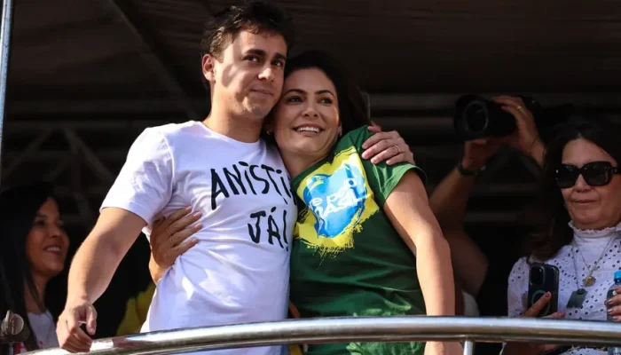 imagem-secundaria-nikolas-nega-ajuda-video-michelle-flavio-promete-renunciar-112627905-pa-brasilia-d.webp
