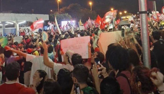 manifestacao-lula-sergipe_widelg.jpeg