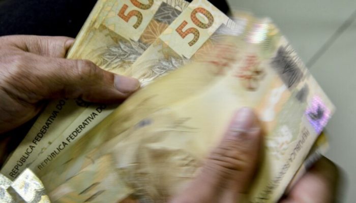 real_moeda_dinheiro_mcajr_2904223671.jpg