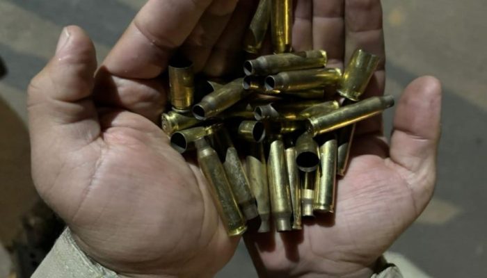 tiros-balas-capsulas-disparos-arma-de-fogo-foto-reproducao--984x553